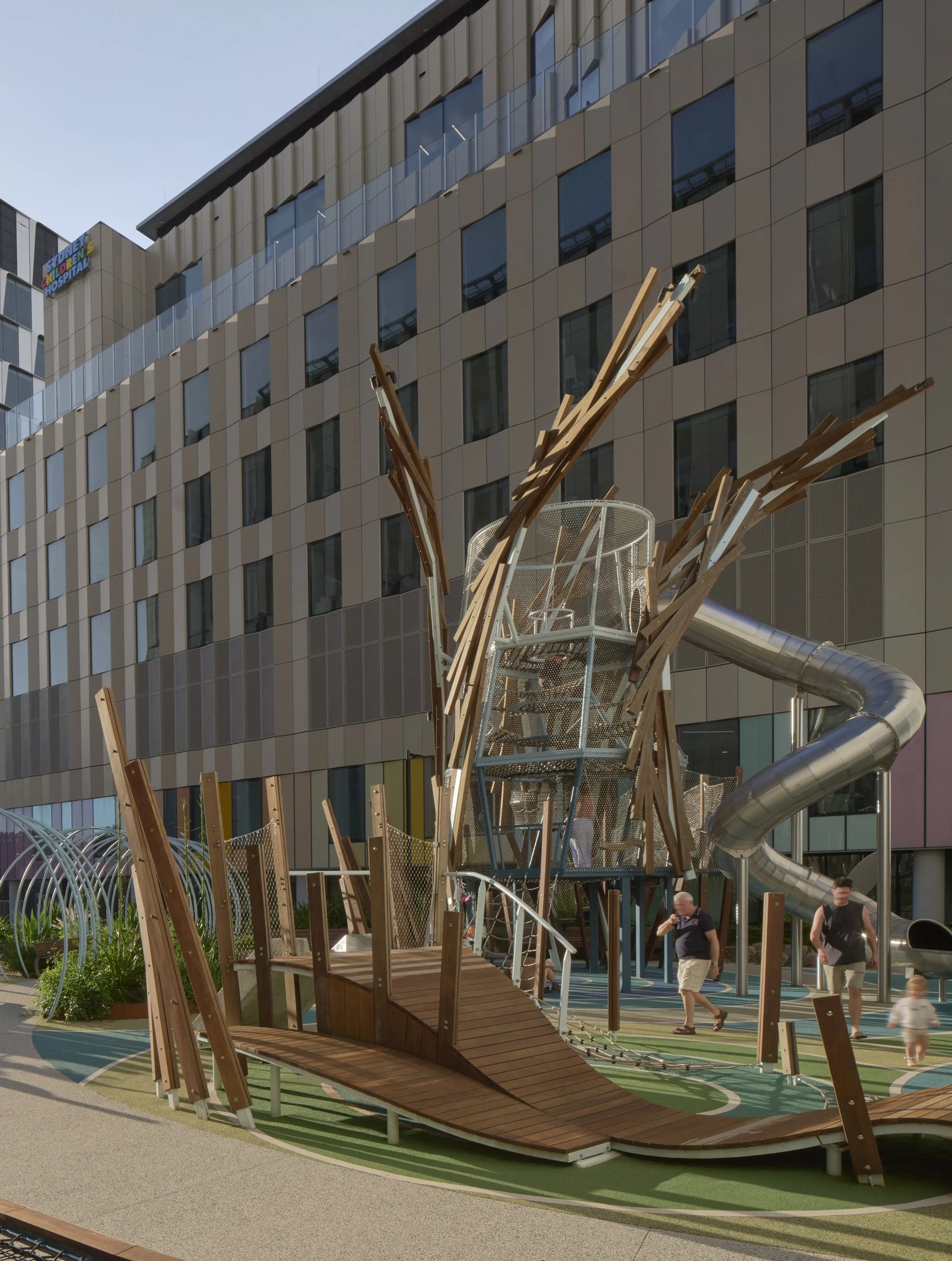 Sydney_Childrens_Hospital_10 (cropped)